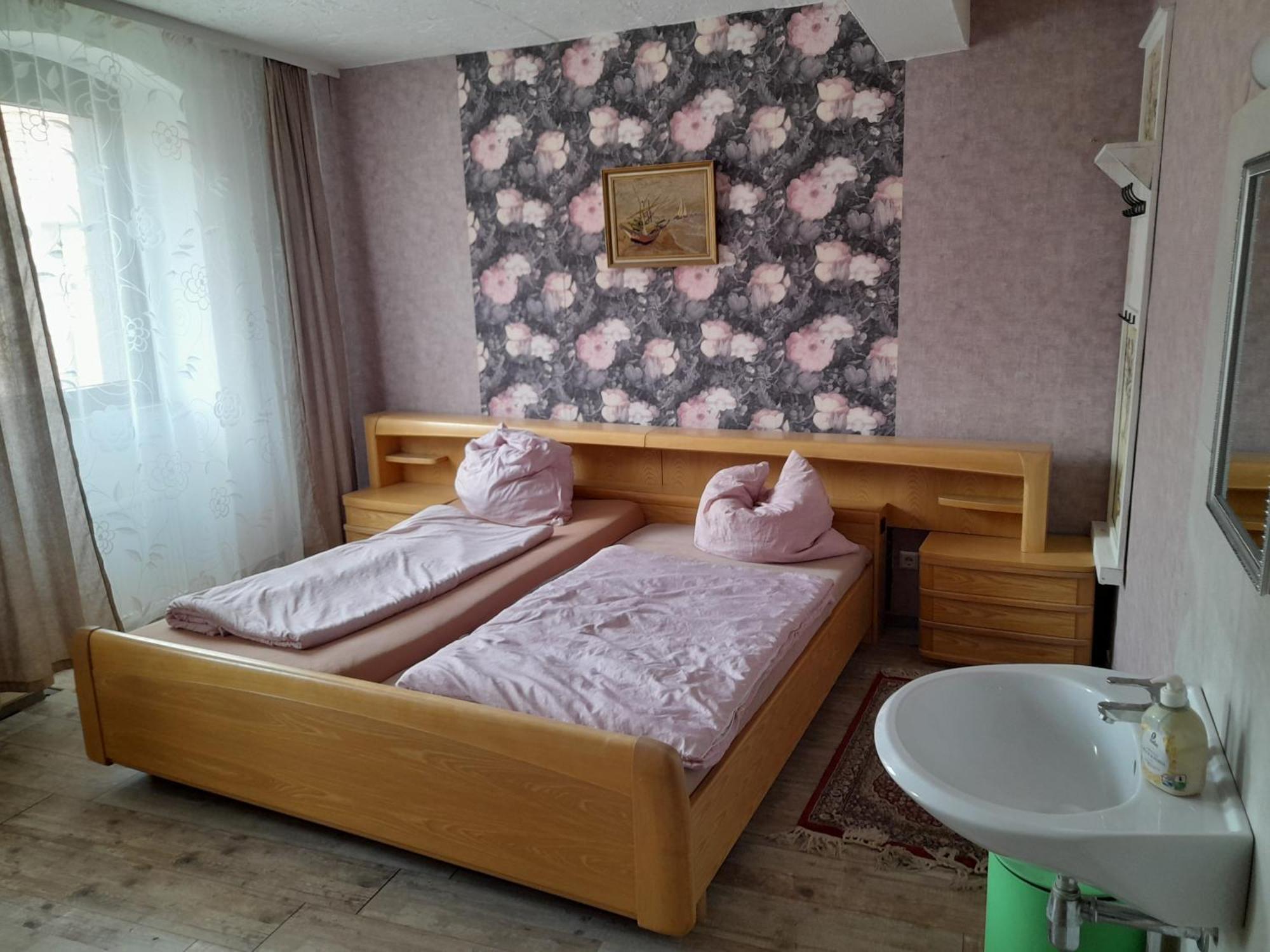 Gasthaus Zur Rose Malsch  Экстерьер фото